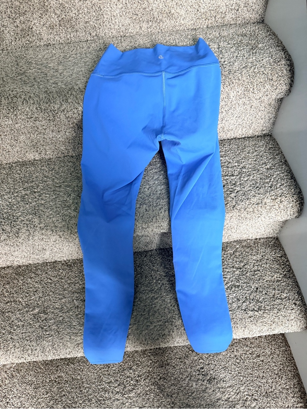 Lululemon Women's Bright Blue Performance Leggings